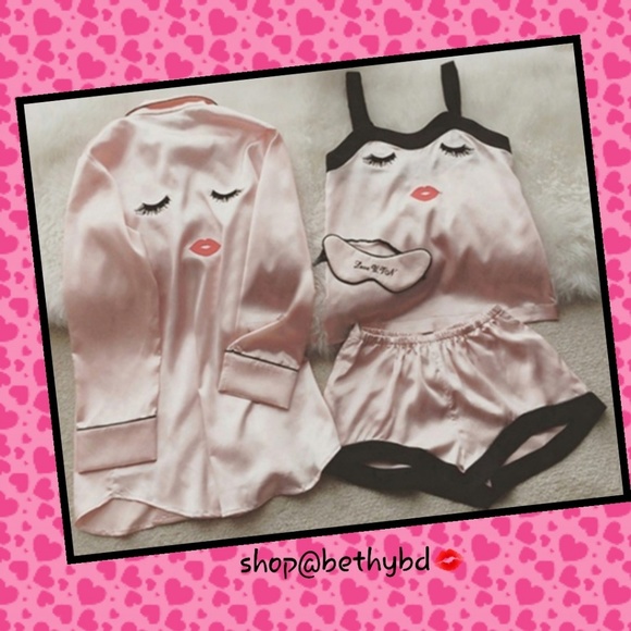 BelleoftheBallCoutureBoutique Other - 💝LAST 1🙋FINAL! Small Lips n Lashes💋4 pcs PJ set